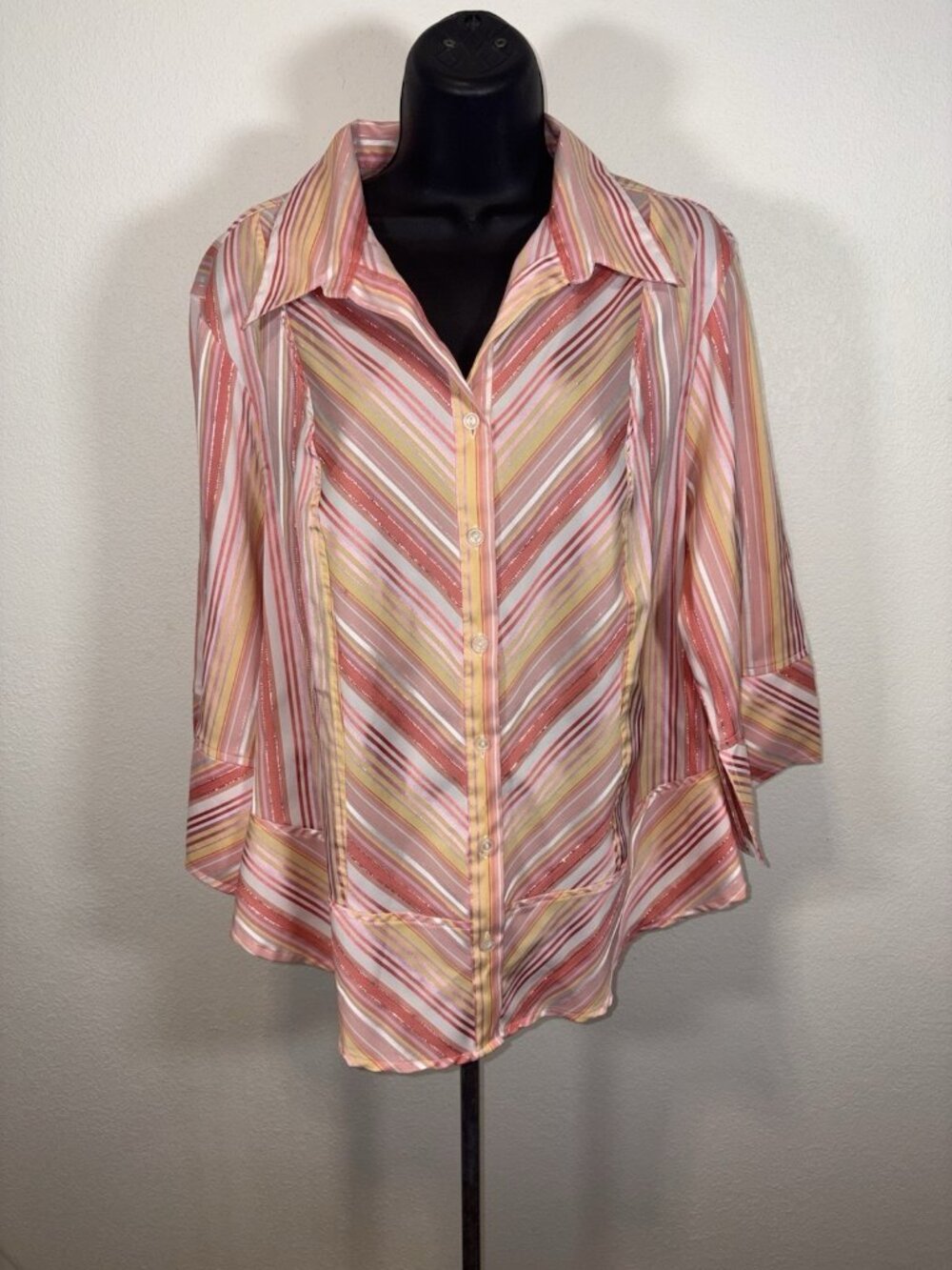 Cato Pink Striped Metallic Blouse Women 18/20 1X Button Down Shirt Long Sleeve